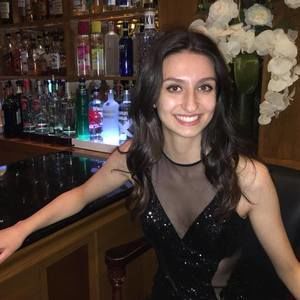 Meet your Posher, Paulina